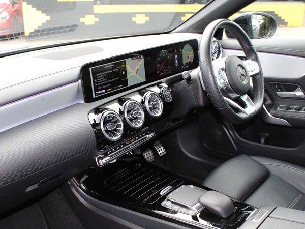 Used Mercedes-Benz CLA 2022 for sale - 76110945: Photo 3