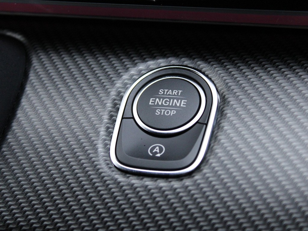 Used Mercedes-Benz V-Class 2025 for sale - 77427490: Photo 32