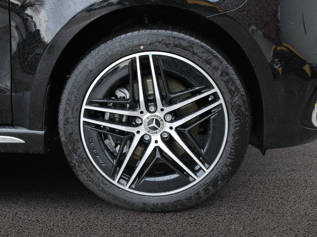 Used Mercedes-Benz V-Class 2025 for sale - 77427490: Photo 5