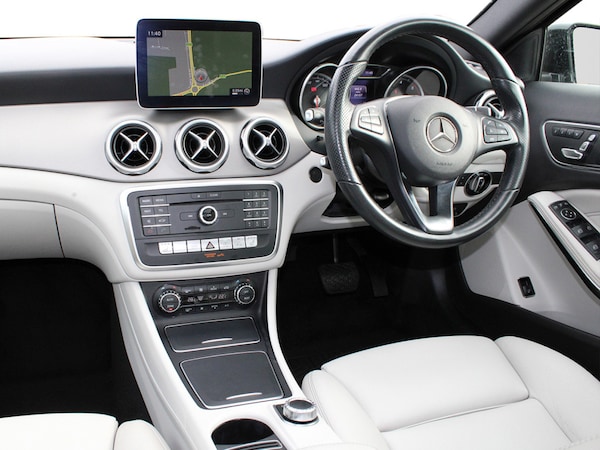 Used Mercedes-Benz GLA 2018 for sale - 76296946: Photo 28