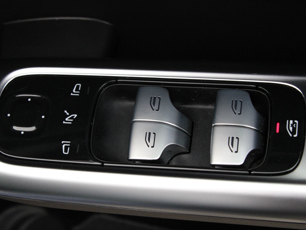 Used Mercedes-Benz C-Class 2024 for sale - 76111572: Photo 29