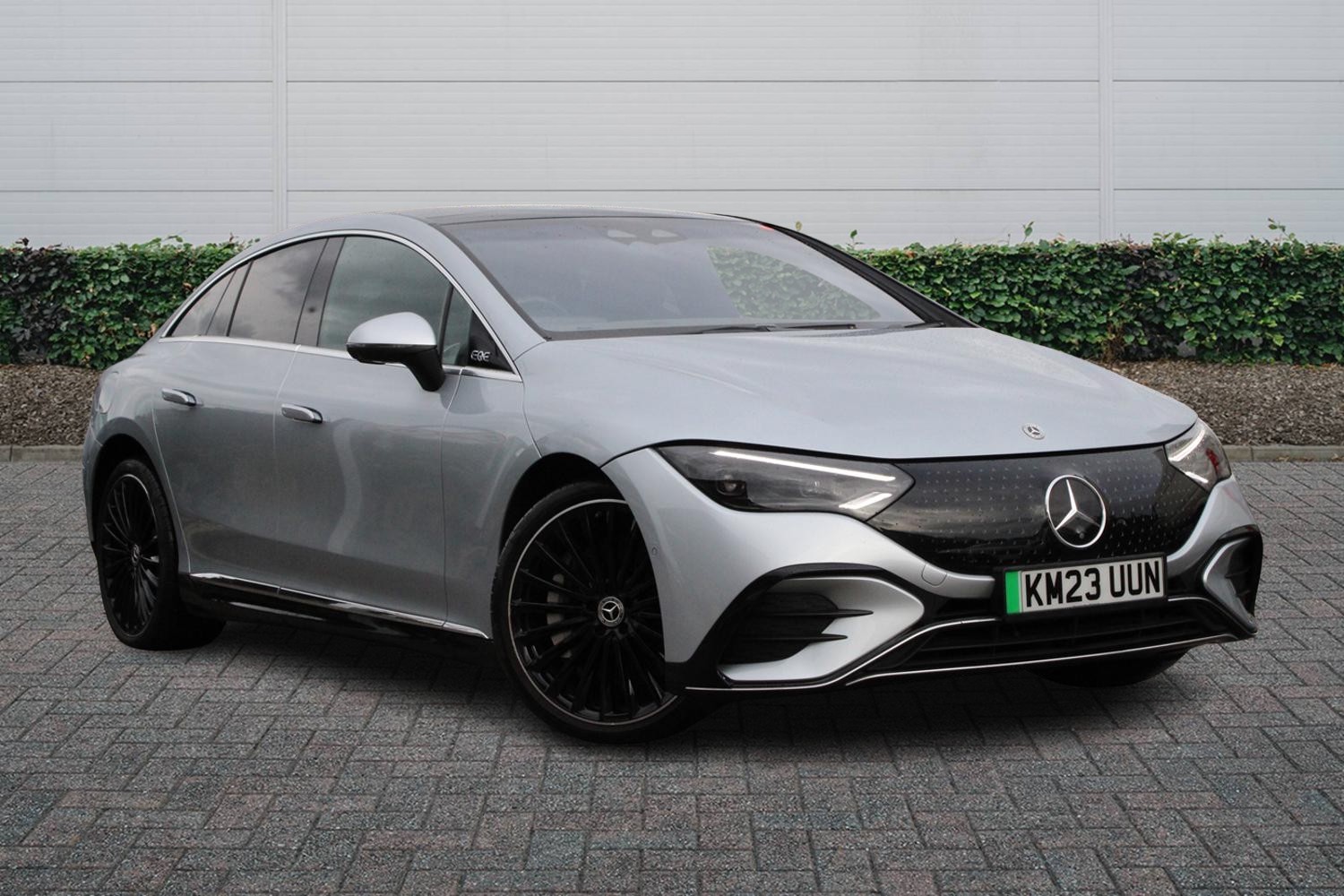 Used Mercedes-Benz EQA 2023 for sale - 76716660: Photo 1