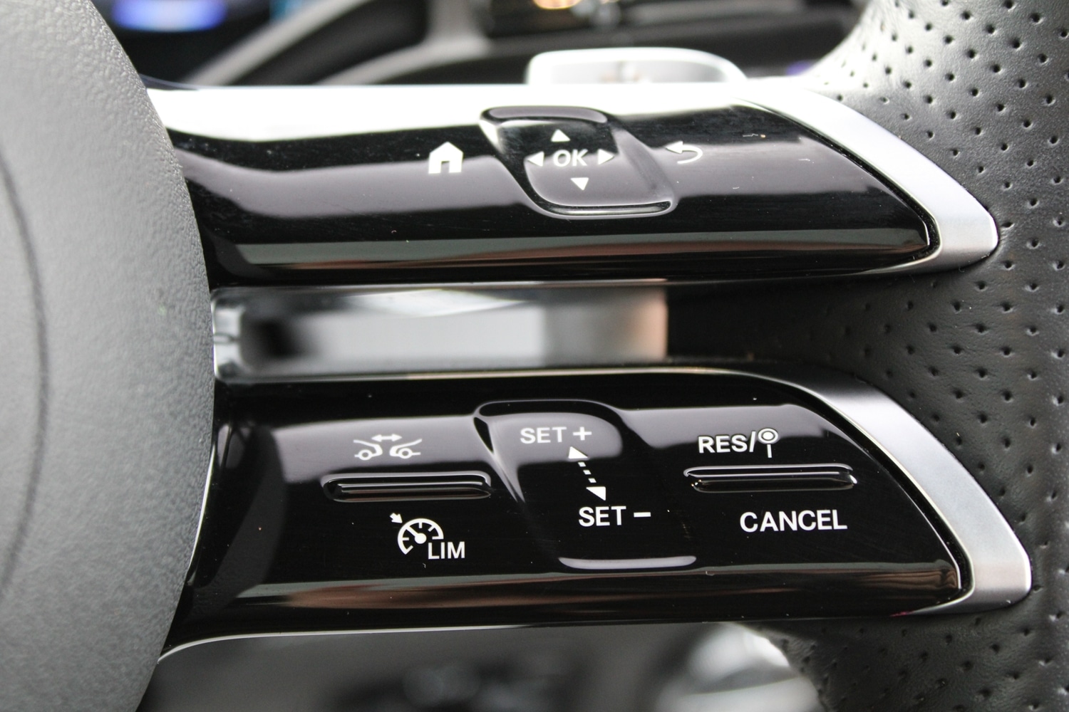 Used Mercedes-Benz EQA 2023 for sale - 76716660: Photo 21