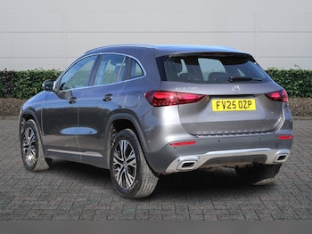 Used Mercedes-Benz GLA 2025 for sale - 77755168: Photo