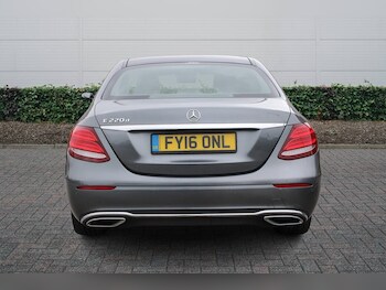 Used Mercedes-Benz E Class 2016 for sale - 77855220: Photo