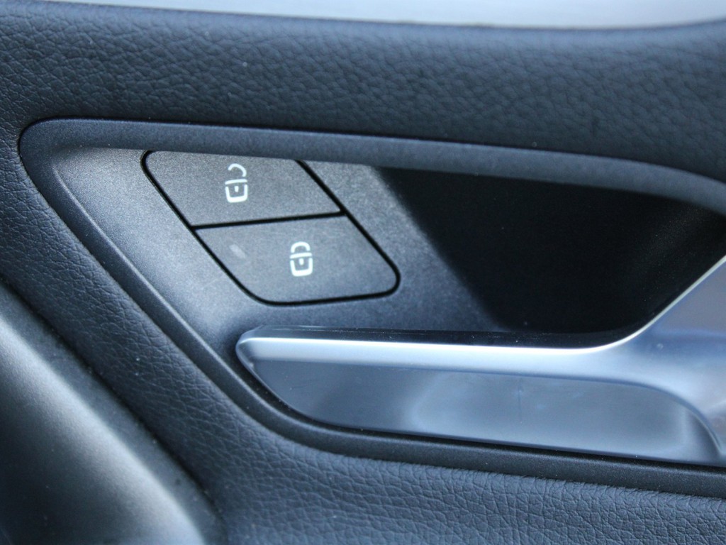 Used Mercedes-Benz CLA 2024 for sale - 76730781: Photo 32