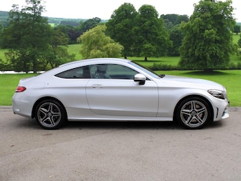 Used Mercedes-Benz C-Class 2019 for sale - 75624728: Photo