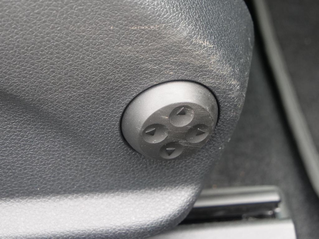 Used Mercedes-Benz C Class 2020 for sale - 76539540: Photo 11