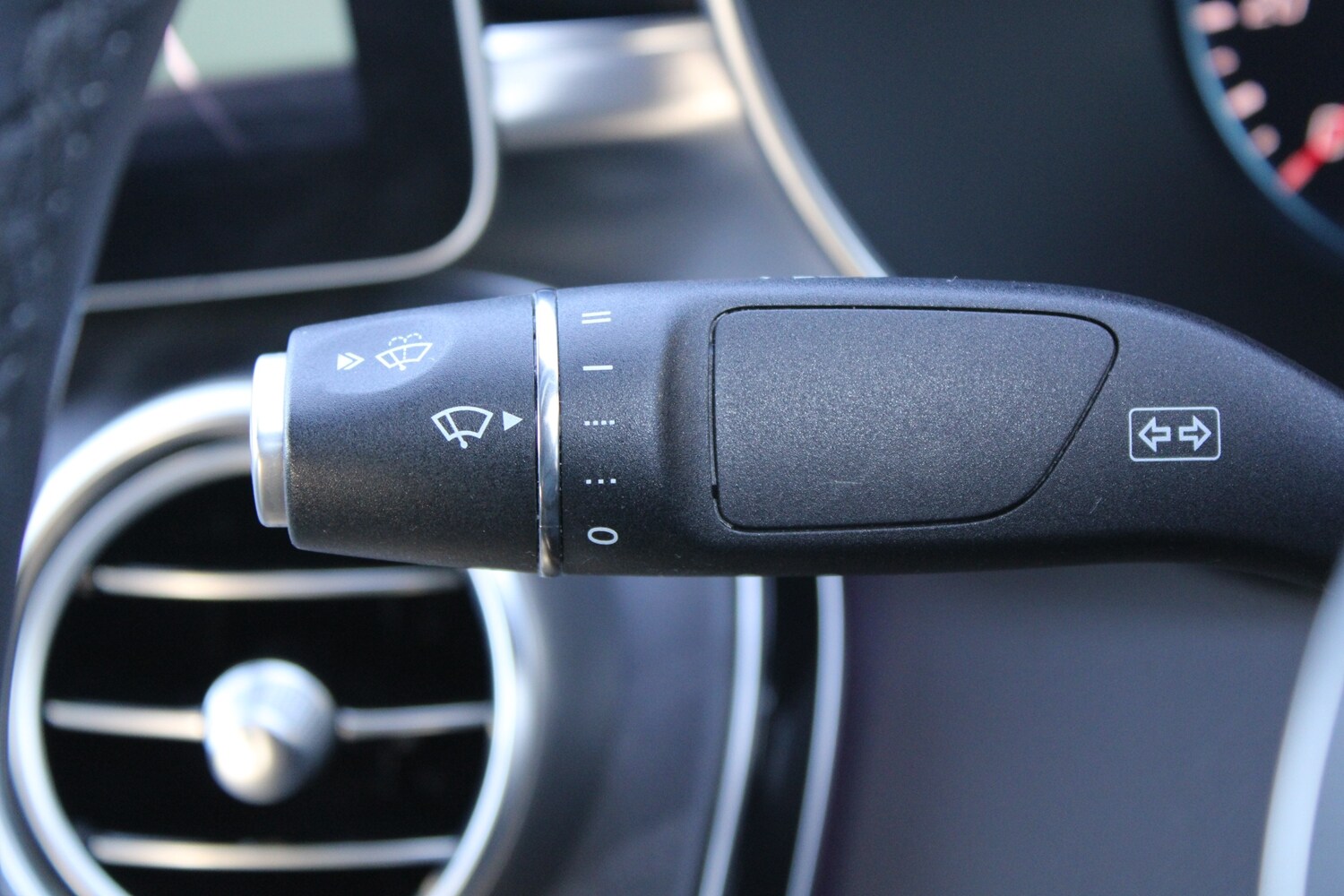 Used Mercedes-Benz C Class 2019 for sale - 77755089: Photo 24