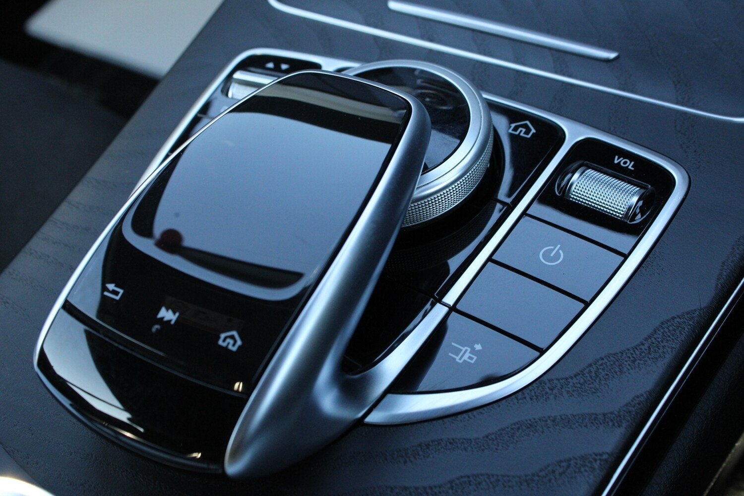 Used Mercedes-Benz C Class 2019 for sale - 77755089: Photo 31