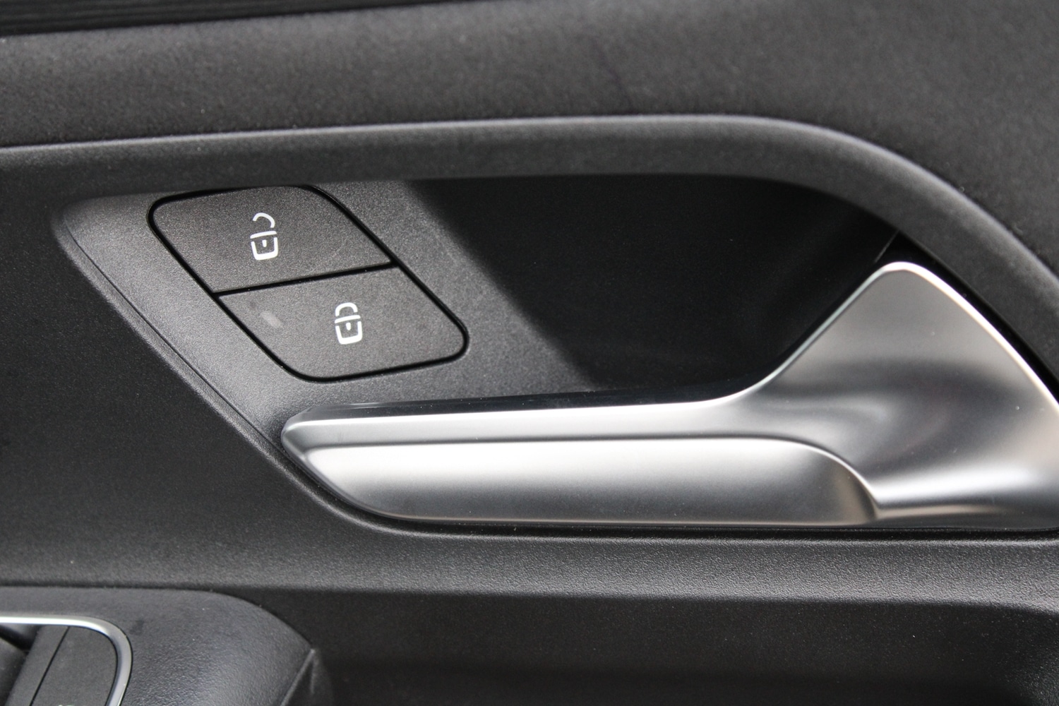 Used Mercedes-Benz EQB 2025 for sale - 77725181: Photo 14