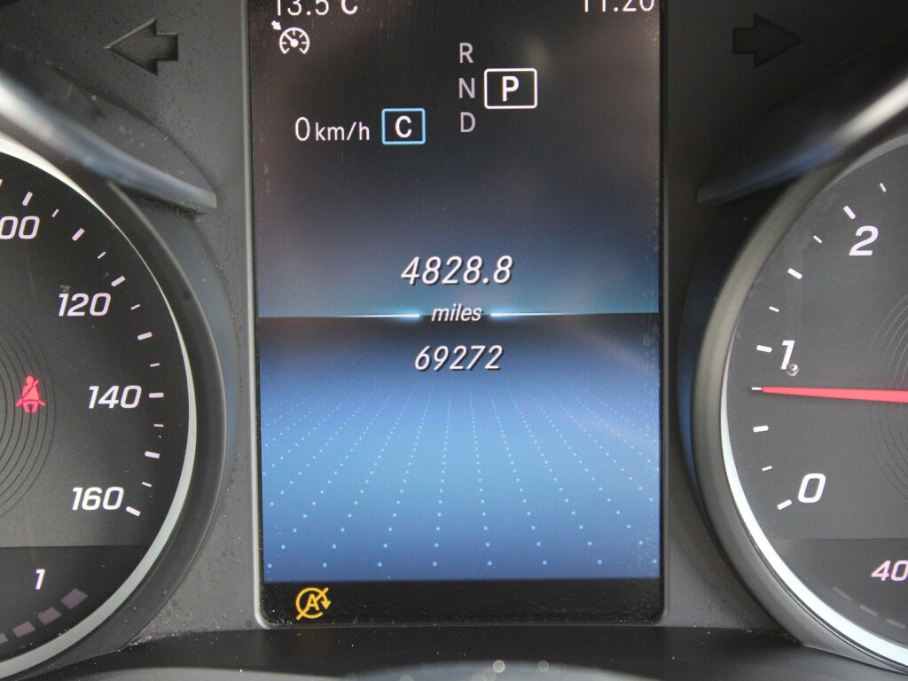 Used Mercedes-Benz C Class 2019 for sale - 76327815: Photo 4