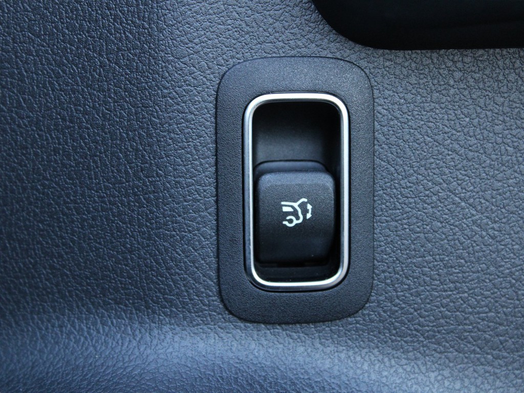 Used Mercedes-Benz EQA 2024 for sale - 76937357: Photo 15