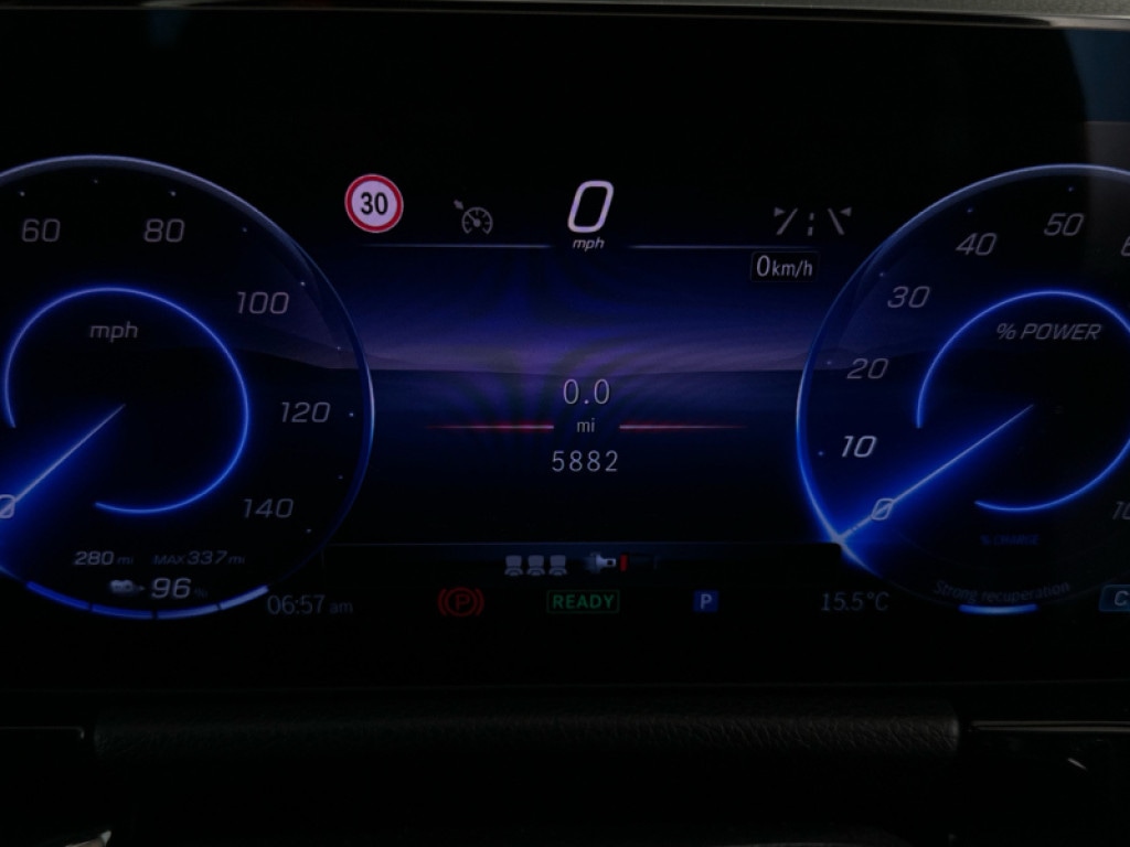 Used Mercedes-Benz EQA 2024 for sale - 76937357: Photo 5