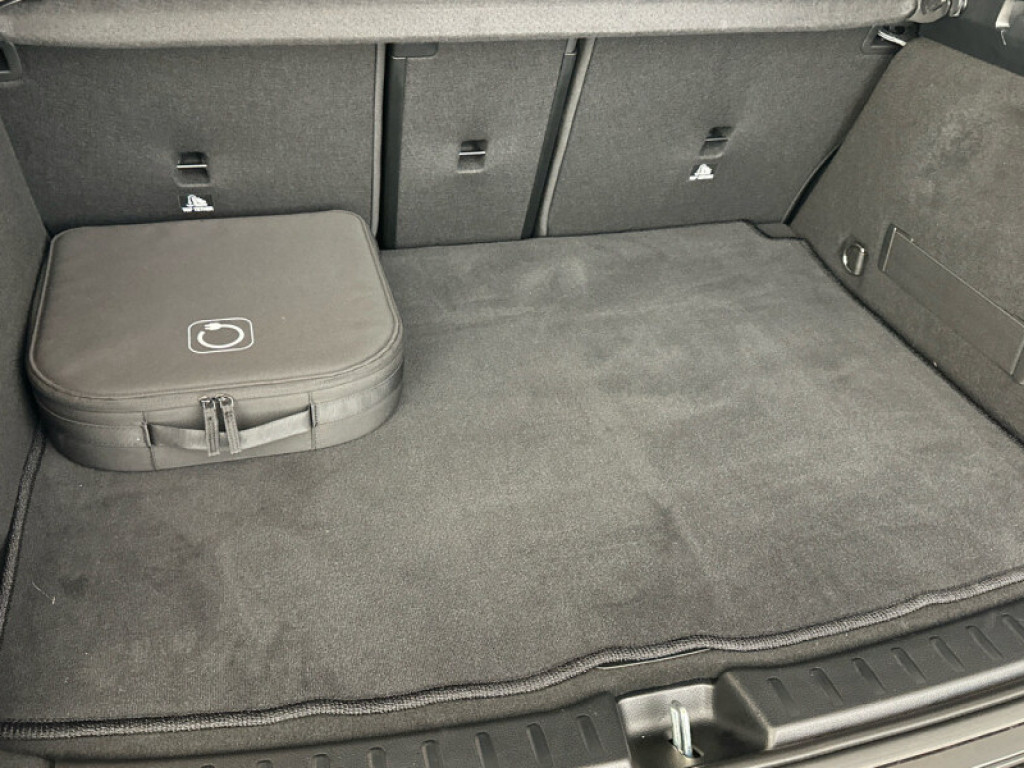 Used Mercedes-Benz EQA 2024 for sale - 76937357: Photo 7