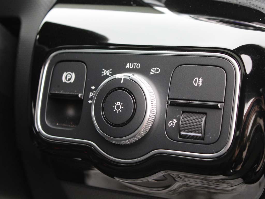 Used Mercedes-Benz CLA 2022 for sale - 76111623: Photo 14