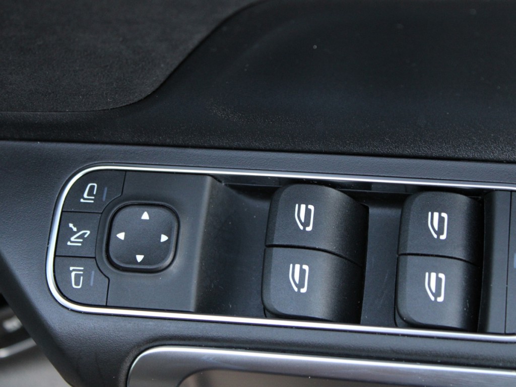 Used Mercedes-Benz GLB 2024 for sale - 77124615: Photo 19