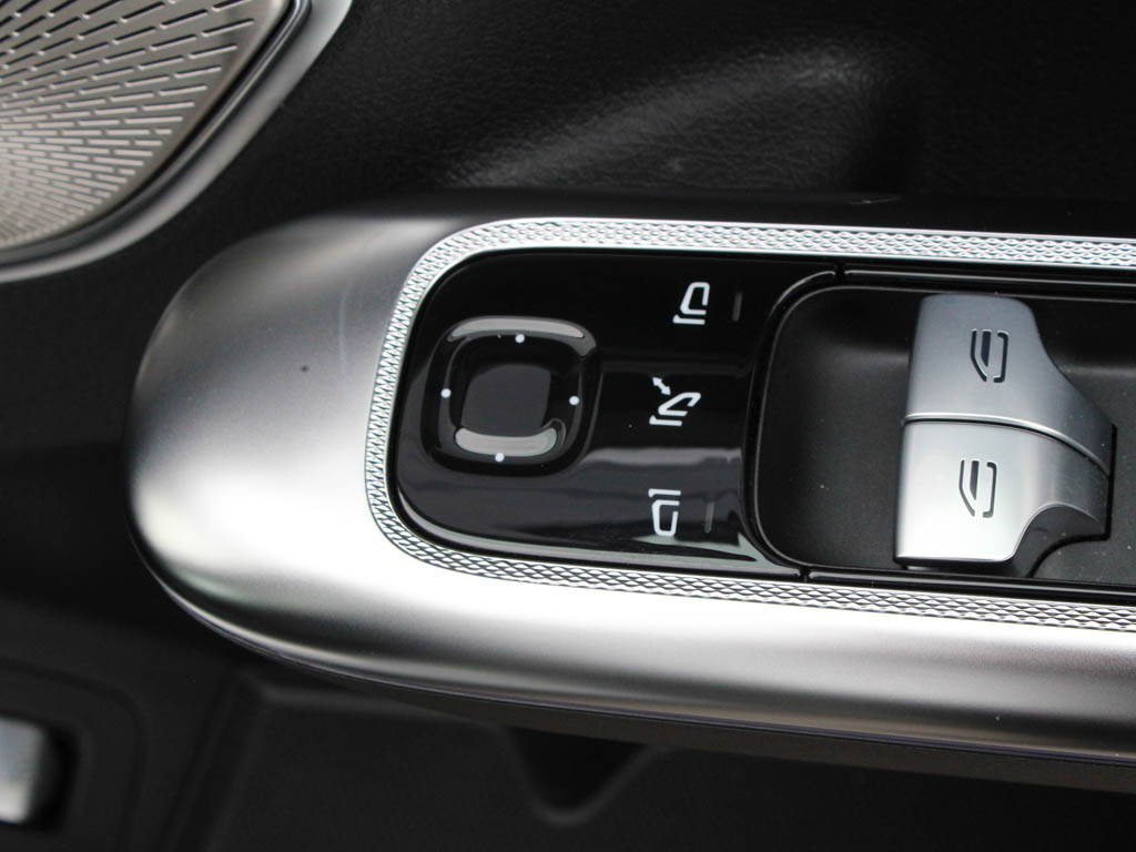 Used Mercedes-Benz EQA 2025 for sale - 76110635: Photo 10