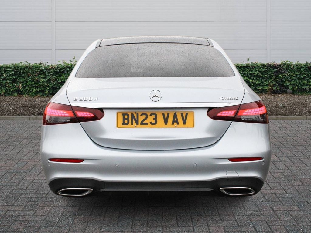 Used Mercedes-Benz E Class 2023 for sale - 76837662: Photo 11