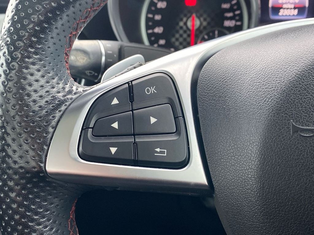 Used Mercedes-Benz SLC 2017 for sale - 77046397: Photo 6