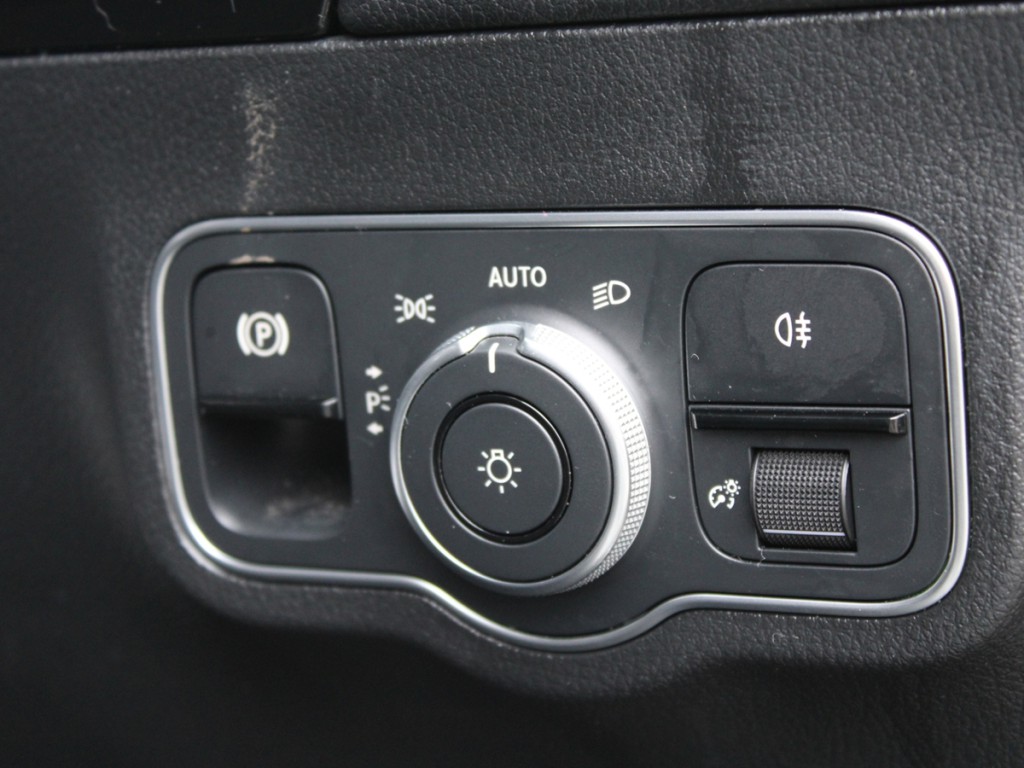 Used Mercedes-Benz EQA 2023 for sale - 77346361: Photo 28