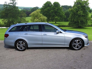Used Mercedes-Benz E-Class 2015 for sale - 76111383: Photo 4