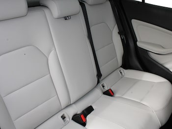 Used Mercedes-Benz GLA 2018 for sale - 76400294: Photo