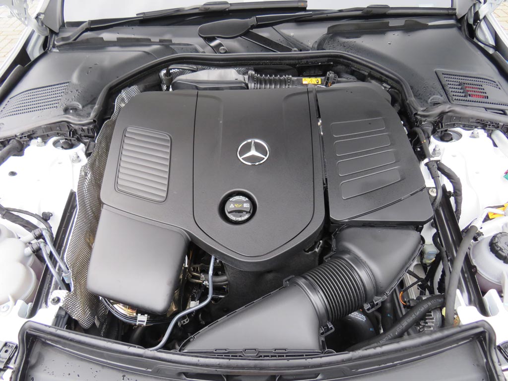 Used Mercedes-Benz C Class 2023 for sale - 76327852: Photo 12