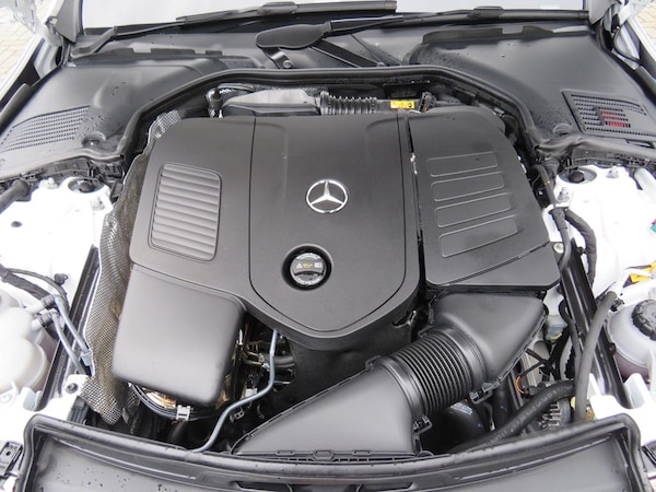 Used Mercedes-Benz C Class 2023 for sale - 76327852: Photo 12