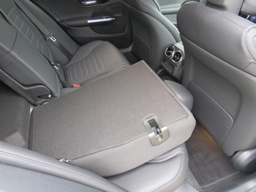 Used Mercedes-Benz C Class 2023 for sale - 76327852: Photo 18