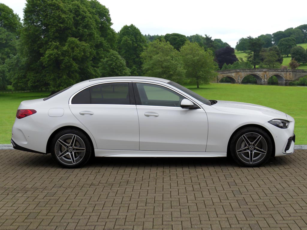 Used Mercedes-Benz C Class 2023 for sale - 76327852: Photo 4