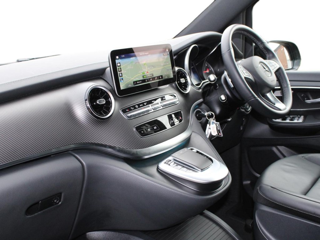 Used Mercedes-Benz V-Class 2024 for sale - 77239249: Photo 7