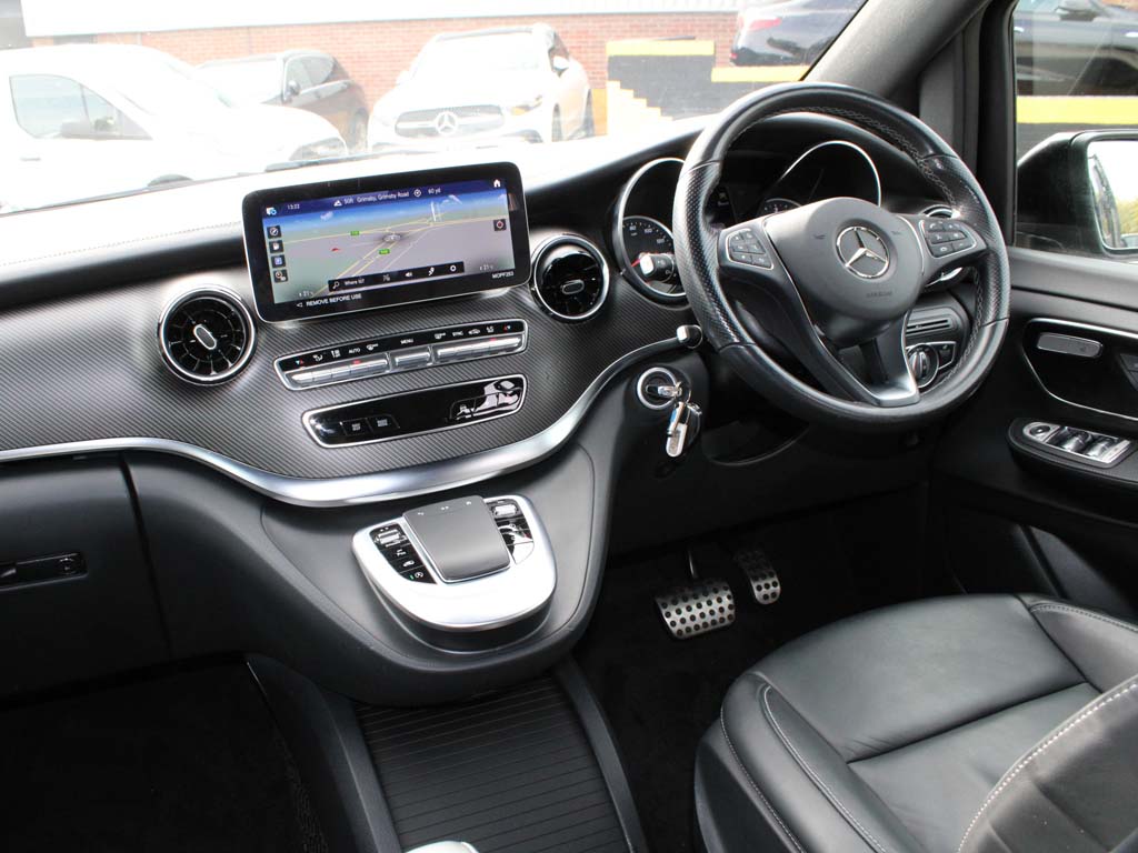 Used Mercedes-Benz V-Class 2023 for sale - 76123933: Photo 26