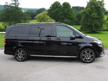 Used Mercedes-Benz V-Class 2023 for sale - 76123933: Photo