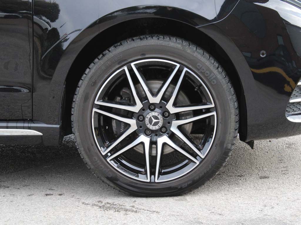 Used Mercedes-Benz V-Class 2023 for sale - 76123933: Photo 5