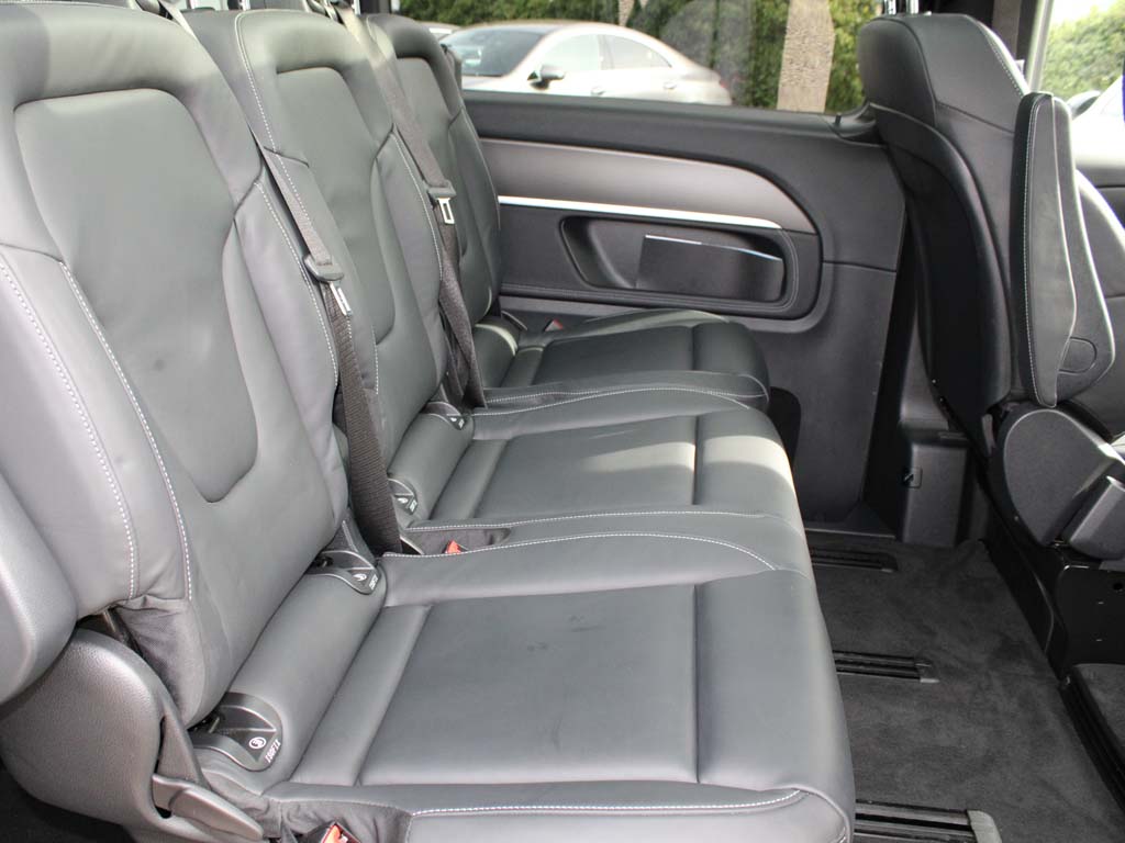Used Mercedes-Benz V-Class 2023 for sale - 76123933: Photo 8