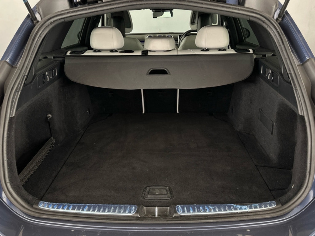 Used Mercedes-Benz C Class 2024 for sale - 77388536: Photo 7