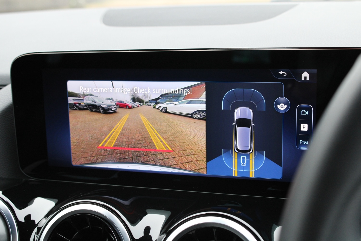 Used Mercedes-Benz GLA 2025 for sale - 77268828: Photo 17