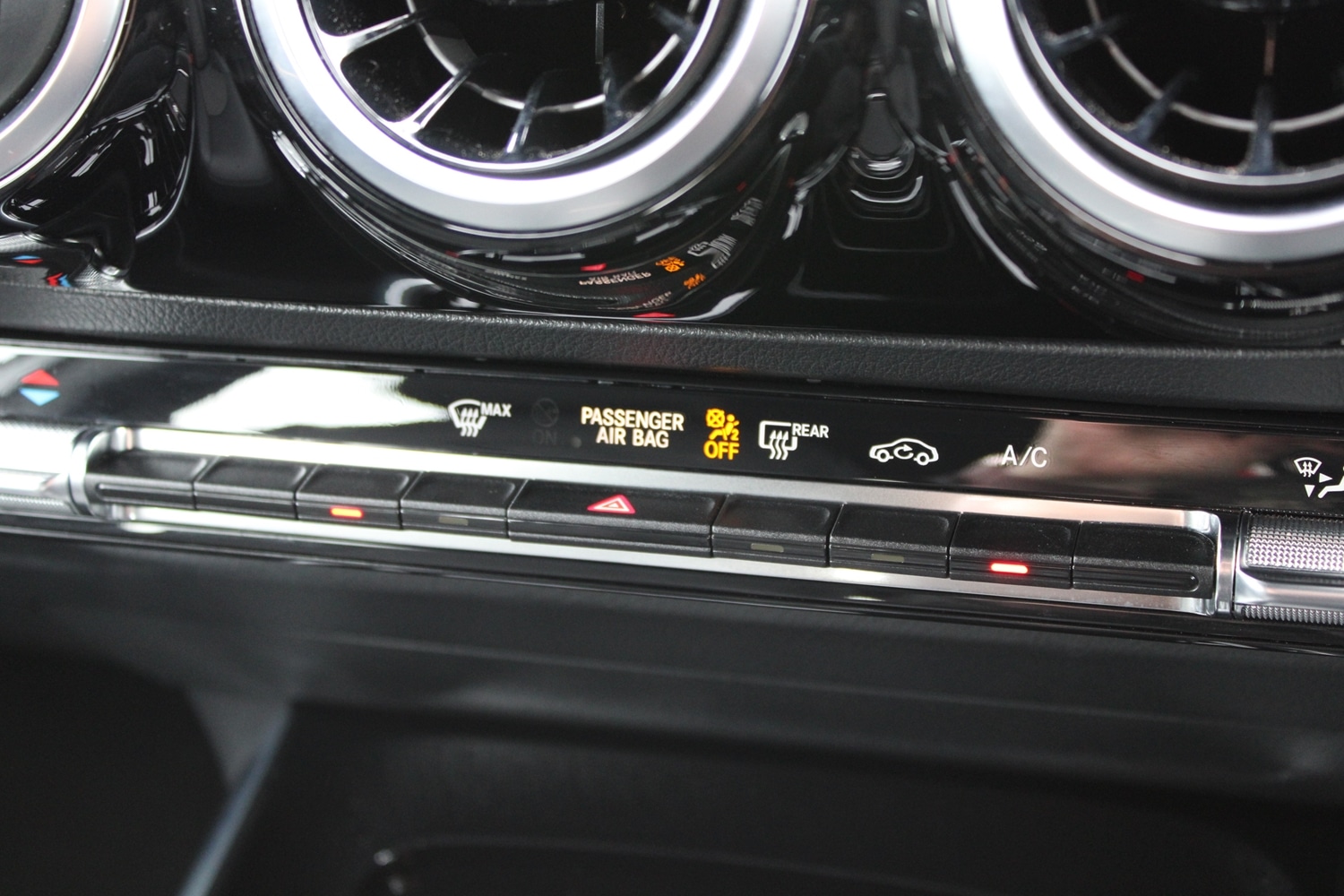 Used Mercedes-Benz GLA 2025 for sale - 77268828: Photo 25