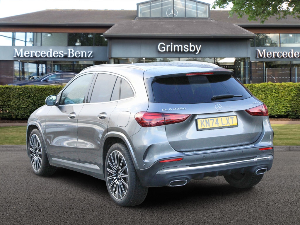 Used Mercedes-Benz GLA 2024 for sale - 76662384: Photo 3