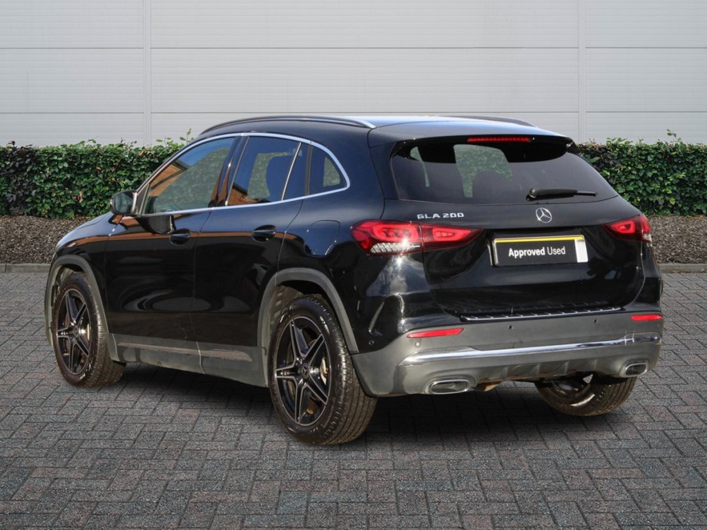 Used Mercedes-Benz GLA 2023 for sale - 77124819: Photo 2