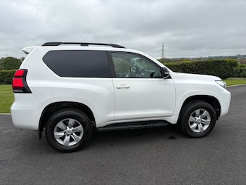 Used Toyota Land Cruiser 2020 for sale - 79579878: Photo