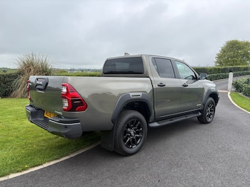 Used Toyota Hilux 2026 for sale - 79329924: Photo