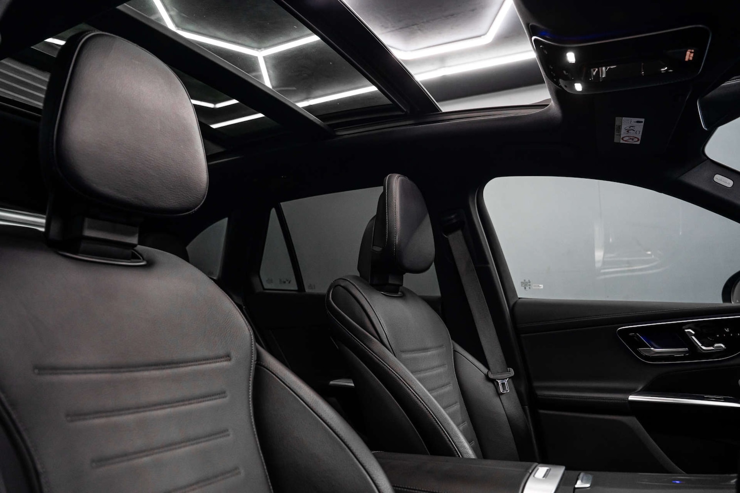 Used Mercedes-Benz GLC 2023 for sale - 78097379: Photo 29