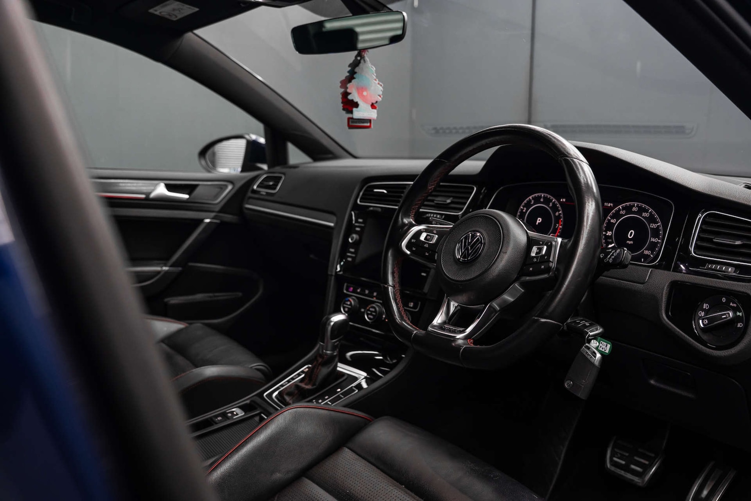 Used Volkswagen Golf 2018 for sale - 78015694: Photo 2