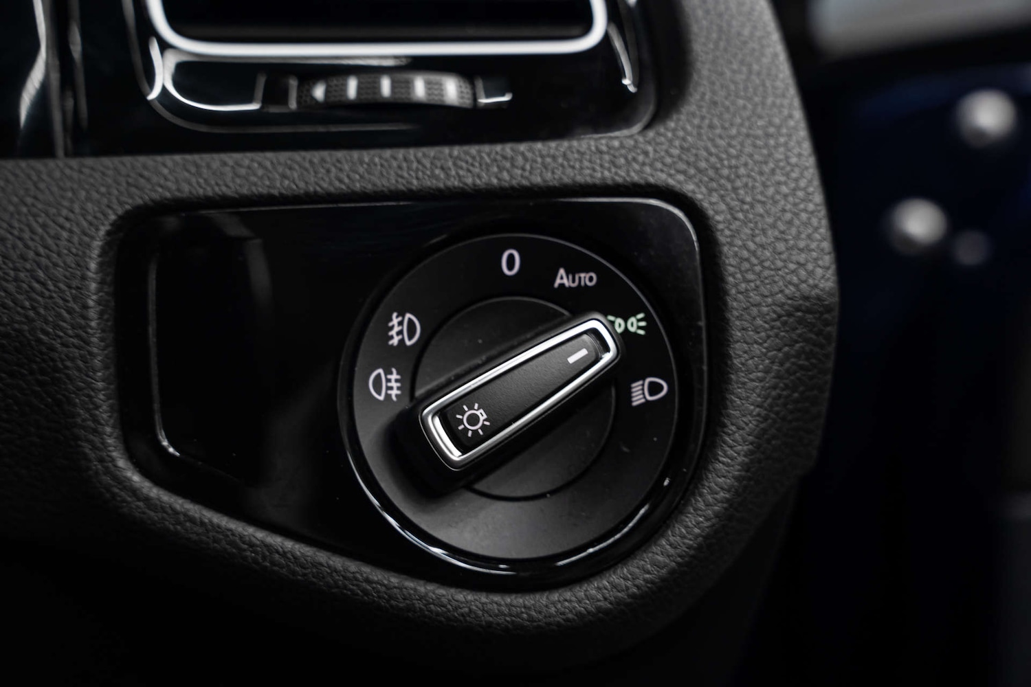 Used Volkswagen Golf 2018 for sale - 78015694: Photo 30