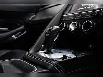 Used Jaguar E-Pace 2018 for sale - 78144612: Photo