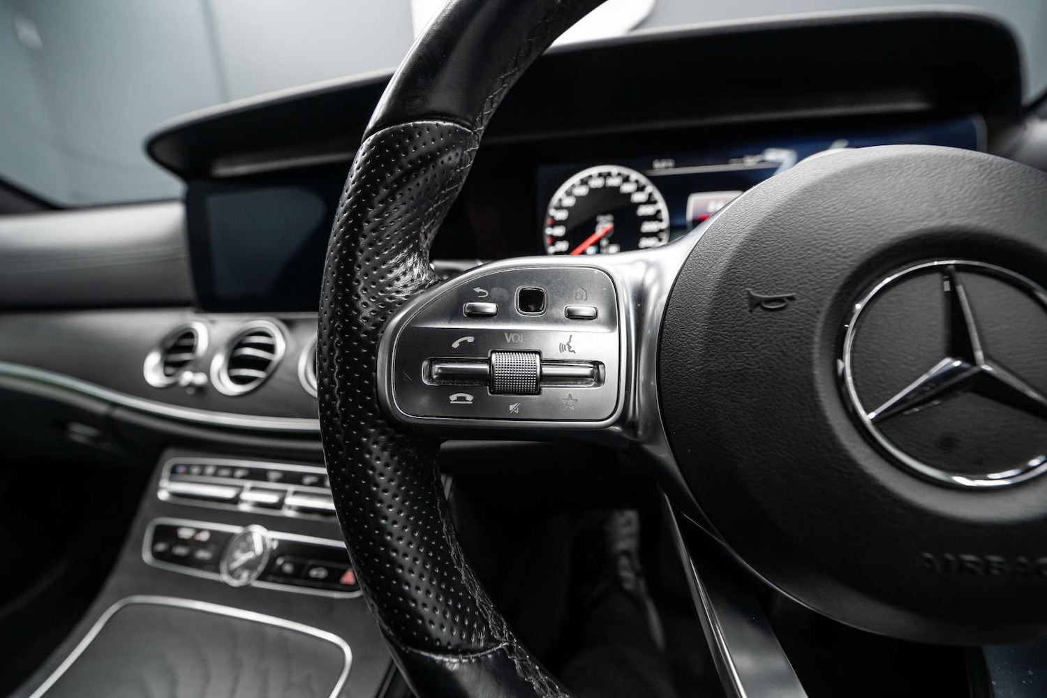 Used Mercedes-Benz E Class 2019 for sale - 78015643: Photo 29