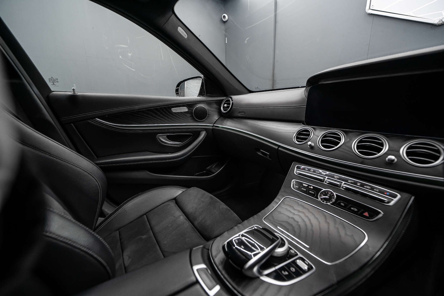 Used Mercedes-Benz E Class 2019 for sale - 78015643: Photo 32