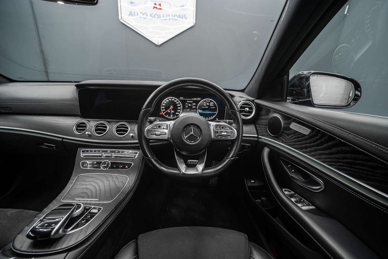 Used Mercedes-Benz E Class 2019 for sale - 78015643: Photo 38